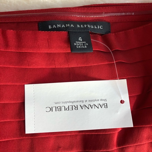 Banana Republic 100% Silk Red Pleated Bust Midi Dress NWT Women’s Size 4 - Picture 5 of 8